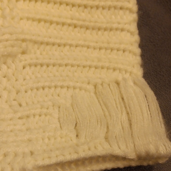 Forever 21 White Open-Knit Cardigan - Picture 8 of 9